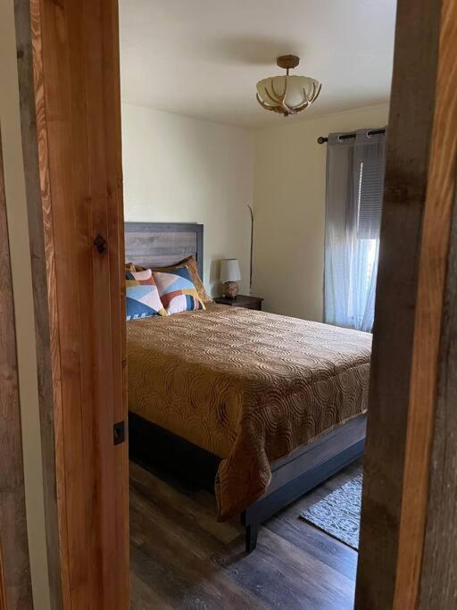 Parkway Yellowstone Guest House Apartment #3 Гардинър Екстериор снимка